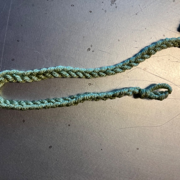 Crochet Picot Bandana - Picture 3 of 3